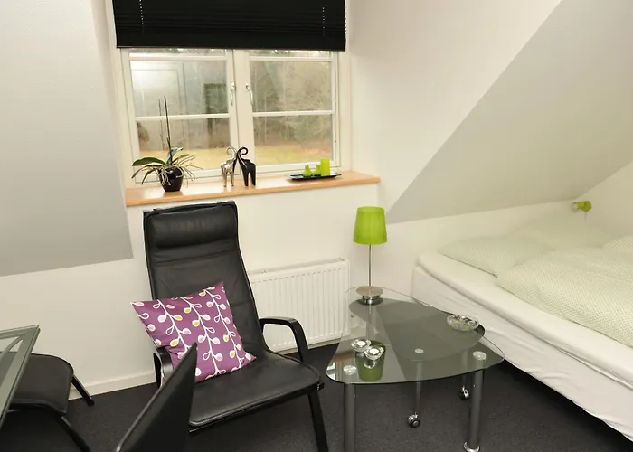 Herning Bed & Breakfast לינה וארוחת בוקר הרנינג